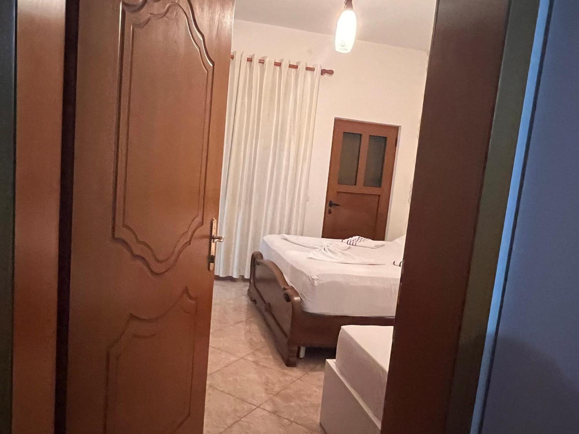 Fori Vodo Hotel Divjake Exterior foto